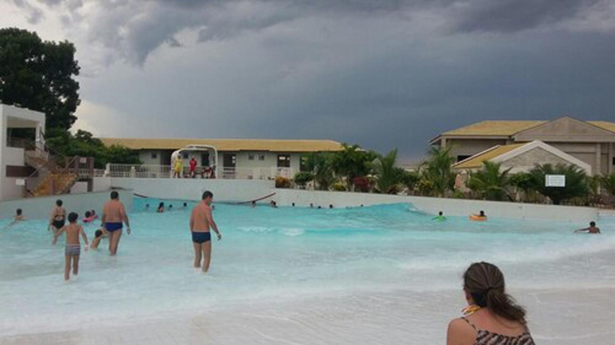 L'Acqua Diroma Oficial - Parque Com Piscina De Ondas Exclusiva Caldas Novas Dış mekan fotoğraf