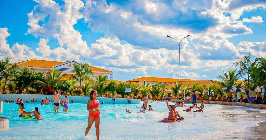 L'Acqua Diroma Oficial - Parque Com Piscina De Ondas Exclusiva Caldas Novas Dış mekan fotoğraf
