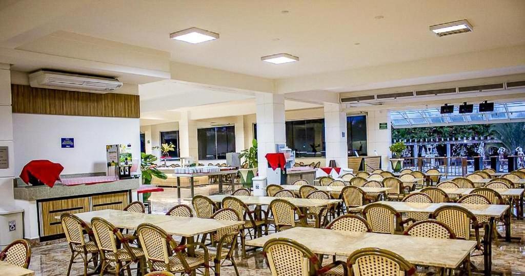 L'Acqua Diroma Oficial - Parque Com Piscina De Ondas Exclusiva Caldas Novas Dış mekan fotoğraf
