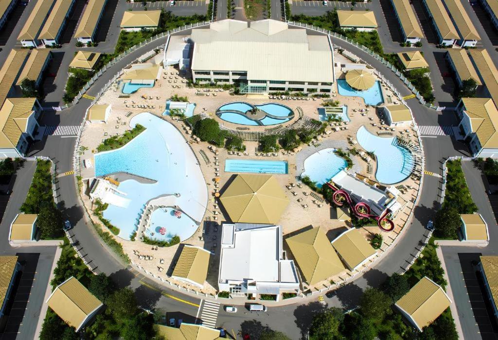 L'Acqua Diroma Oficial - Parque Com Piscina De Ondas Exclusiva Caldas Novas Dış mekan fotoğraf